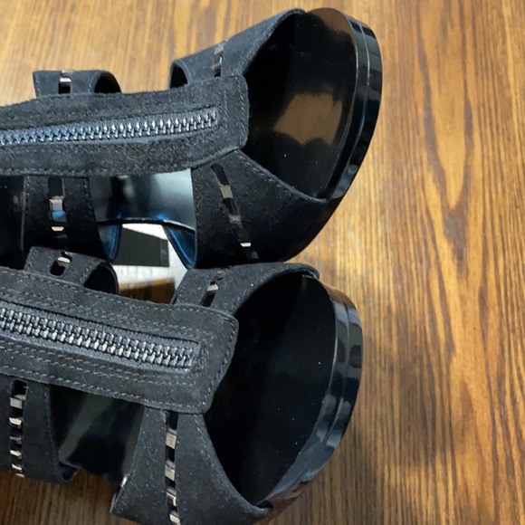 Michael Kors black heels - Picture 9 of 12